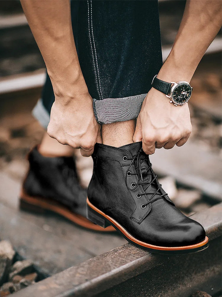 Handmade Leather Men Boots Retro Round Toe Ankle Boots 2025 Autumn Winter Punk Street Style Motorcycle Boots Men Chunky Botines